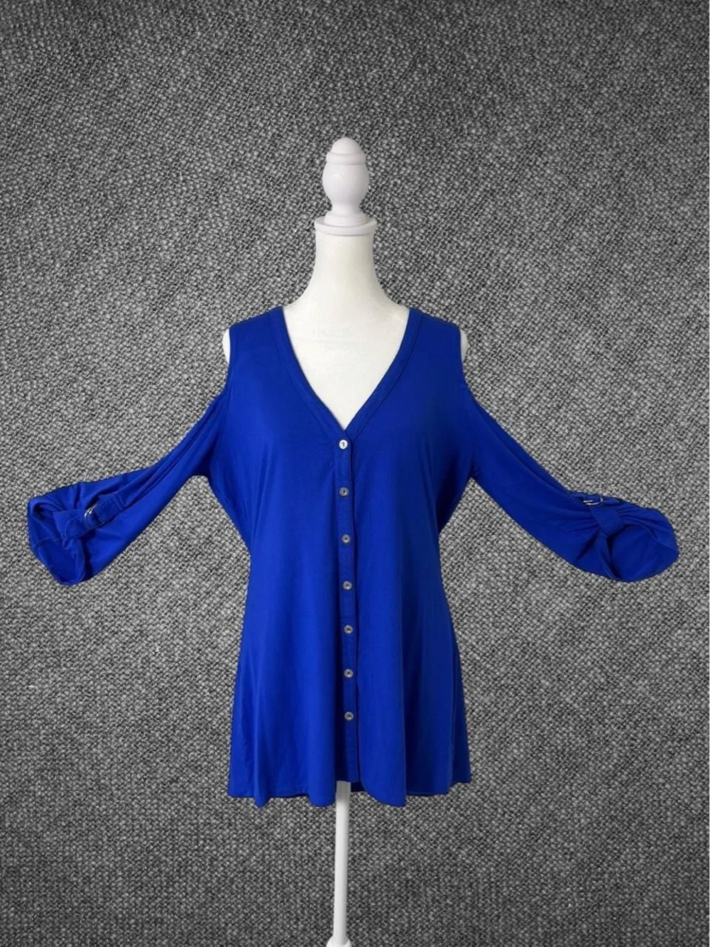 2B Bebe Blue Cold Shoulder Button Front Blouse - Picture 2 of 8